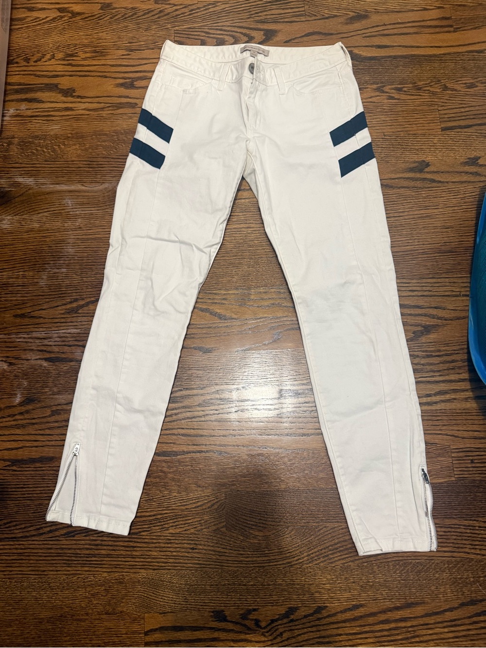 Banana Republic Cream Skinny Jeans with Navy Side Stripes